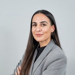 Nahid Ghulami