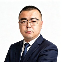 Yang Xuening